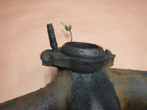 Jeep Cj Wagoneer J10 80-90 Exhaust Manifold 4.2 6 Cyl Factory Free Ship - Picture 16 of 17
