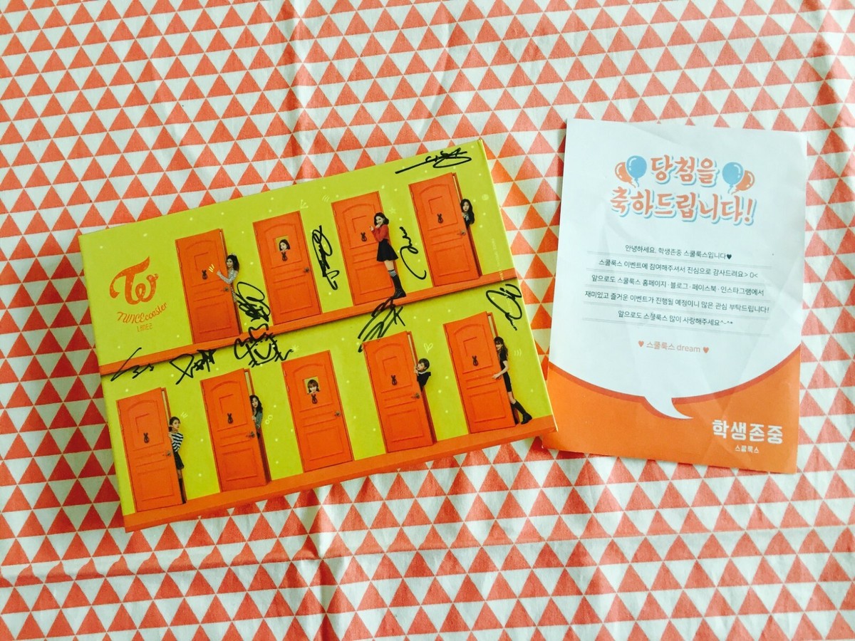 Twice Twicecoaster lane 2 special album autographed by all members