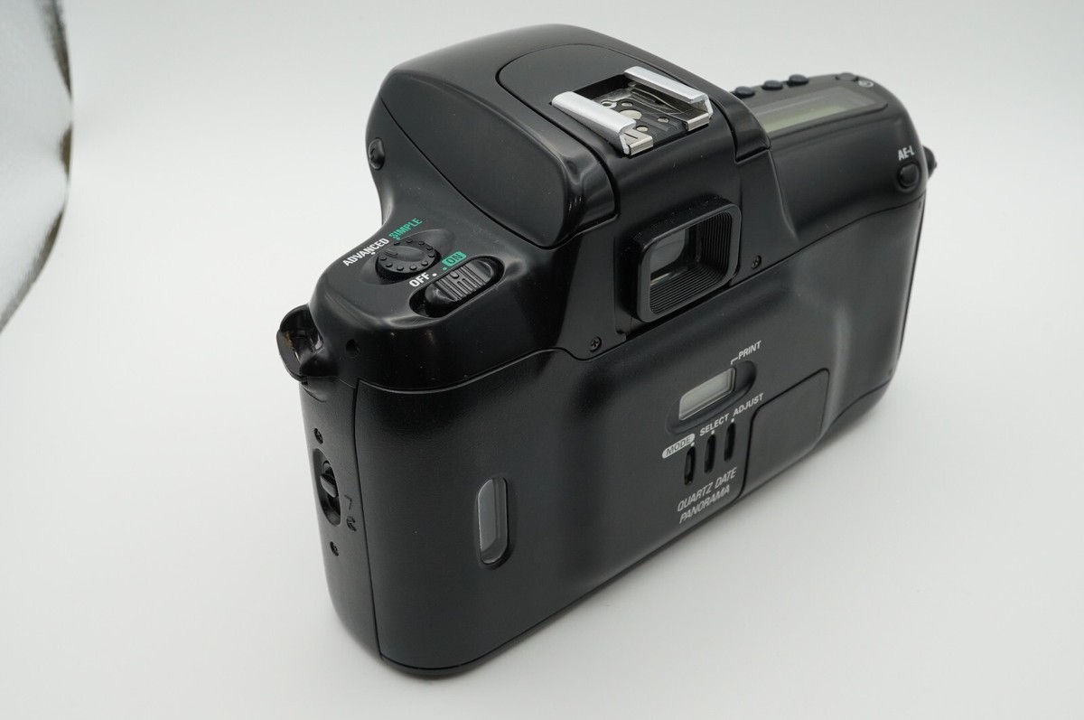 MINT] Nikon F50D Data 35mm Film Camera SLR Body From JAPAN