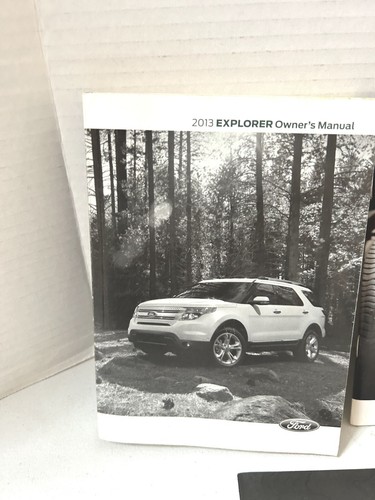 2013 FORD EXPLORER Factory Owners Manual Set And Case Free Shipping OEM - Picture 2 of 7