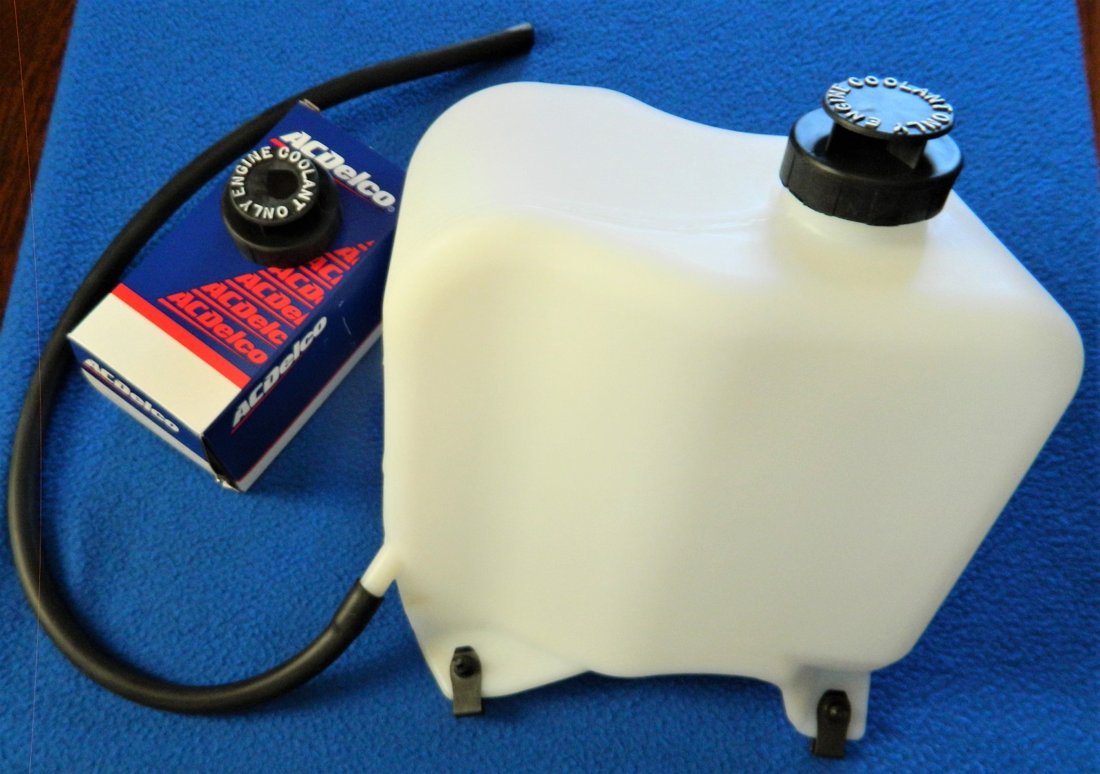 GM Truck Coolant Bottle & Cap 198187 Chevy GMC Mounting Hardware