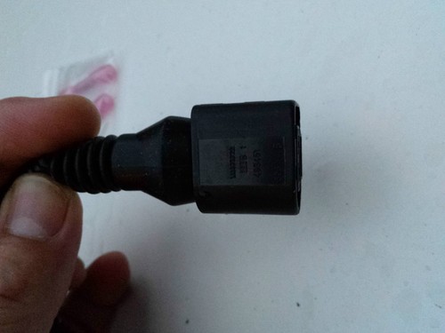 VW AUDI 2 PIN PLUG 1J0 973 722 CONNECTOR 1J0973722.....FREEPOST - Picture 2 of 3