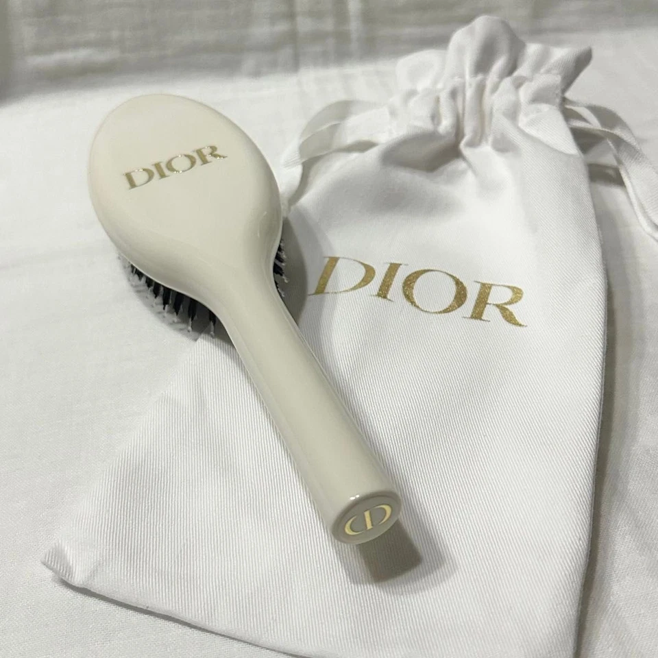 Christian Dior Novelty Gift J'Adore Mist 40ml Hair Brush Drawstring Bag - Image 4 of 4