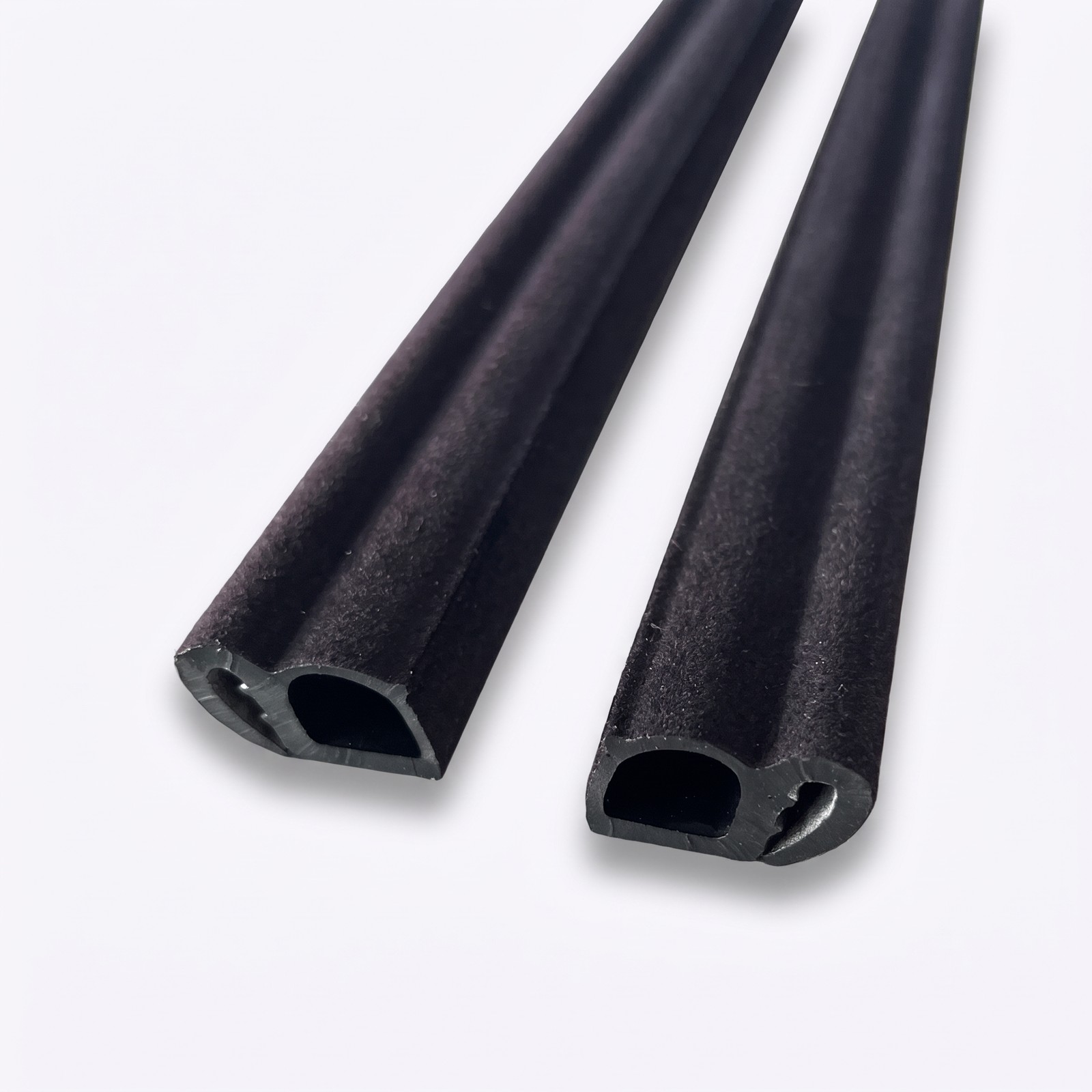 Maserati Biturbo Right Quarter glass rubber sets Set
