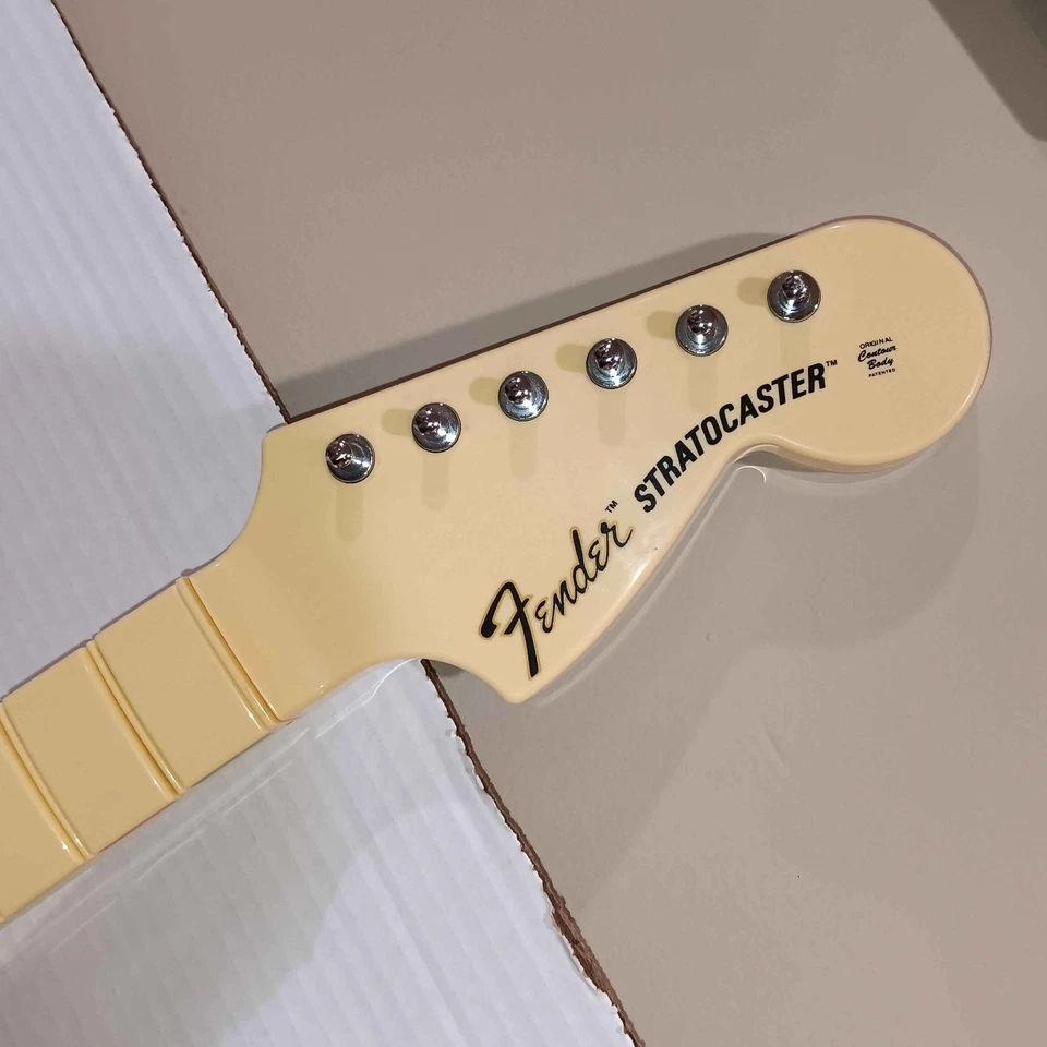 Rock Band Fender Stratocaster Wireless Guitar Nintendo Wii Controller Tested - Image 4 of 4