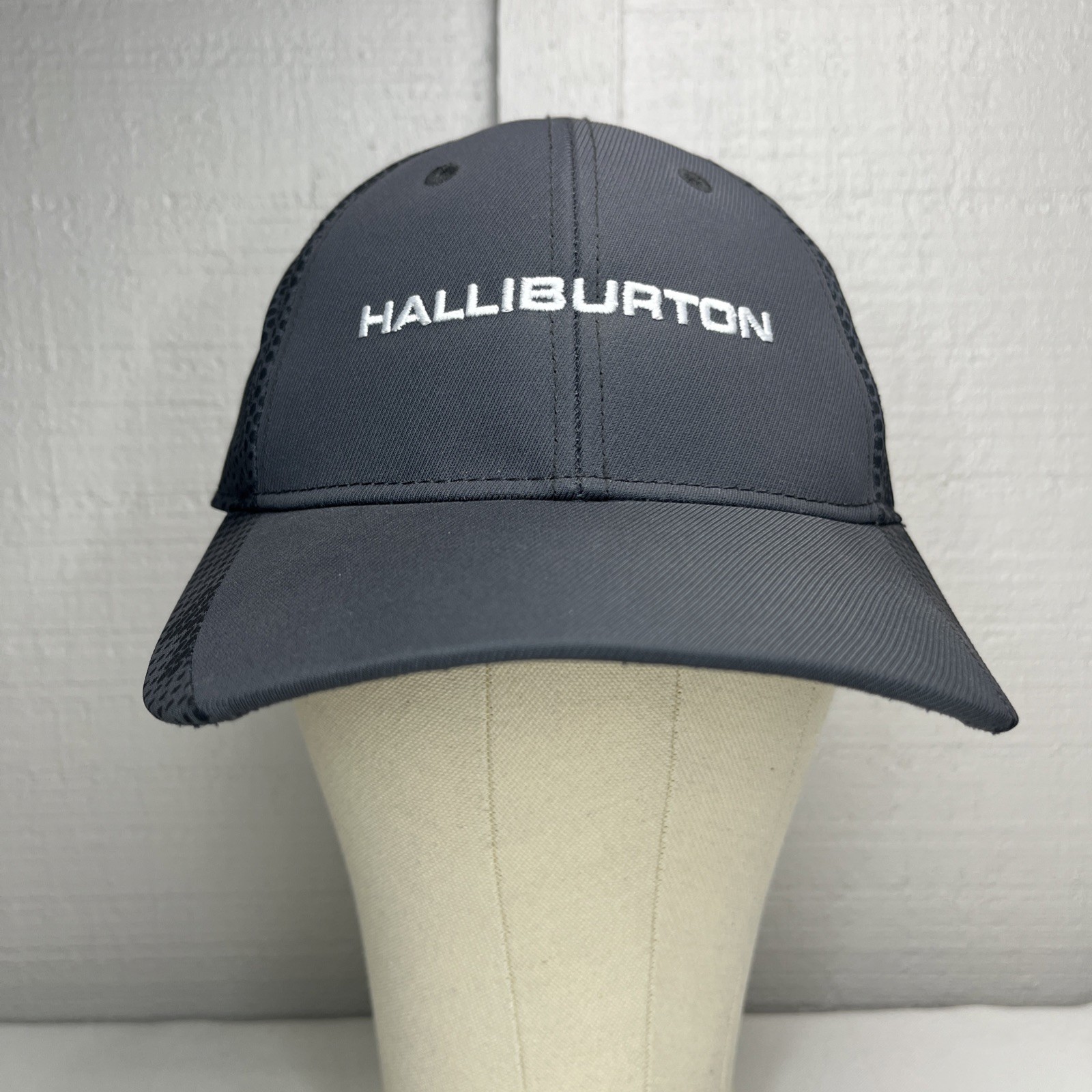 Halliburton Hook And Loop Adjustable Hat One Size… - image 1