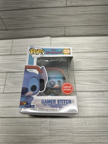 Funko Pop! Vinyl: Disney - Gamer Stitch #1229