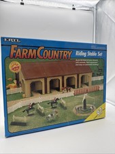 NEW ERTL Farm Country Riding Stable Set Horses