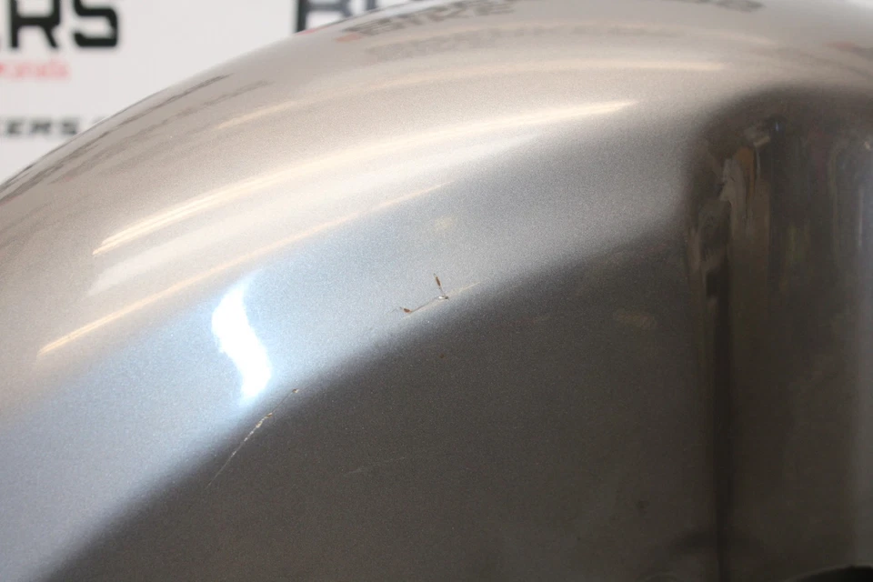 05 TRIUMPH ROCK III ПЕРЕДНЕЕ КОЛЕСО КРЫЛО BB186 - Изображение 3 из 4