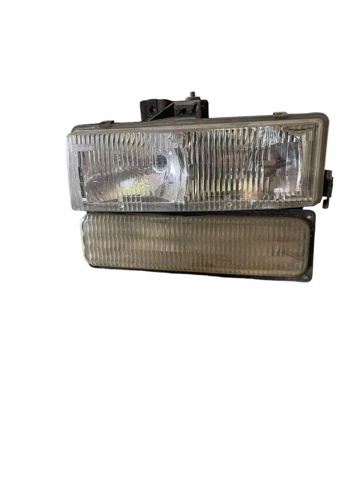 96 97 98 99 00 01 02 GMC VAN SAVANA 1500 Conjunto de faros conductor izquierdo Foto 3 de 4