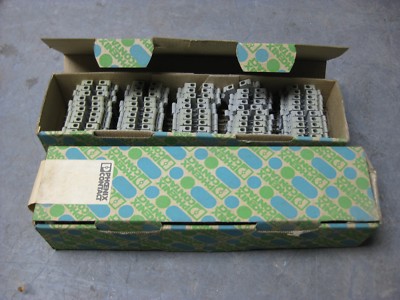 Lot of 100 New Phoenix Contact UK 5-ABF UK5ABF Terminal Blocks 
