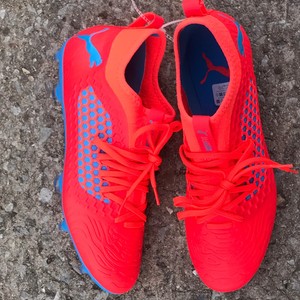 puma future orange blue
