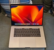 MacBook Pro 15.4 inch Retina Intel i7 (mint and no dents or scratch's)