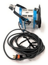 ARRI 650 Plus 650W Fresnel Tungsten Studio Light Flood/Spot, w/ Barn Door 531600