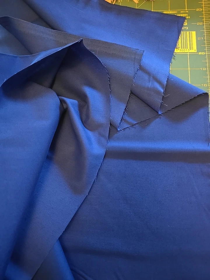 Quilting  Fabric.  Blue Backing. 144 X 72. - Image 3 of 4
