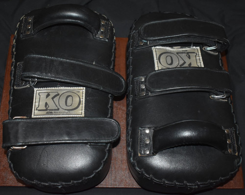 Vintage K.O. Peak Athletics Fight, MMA, Muay Thai Leather Pads, Set Pair