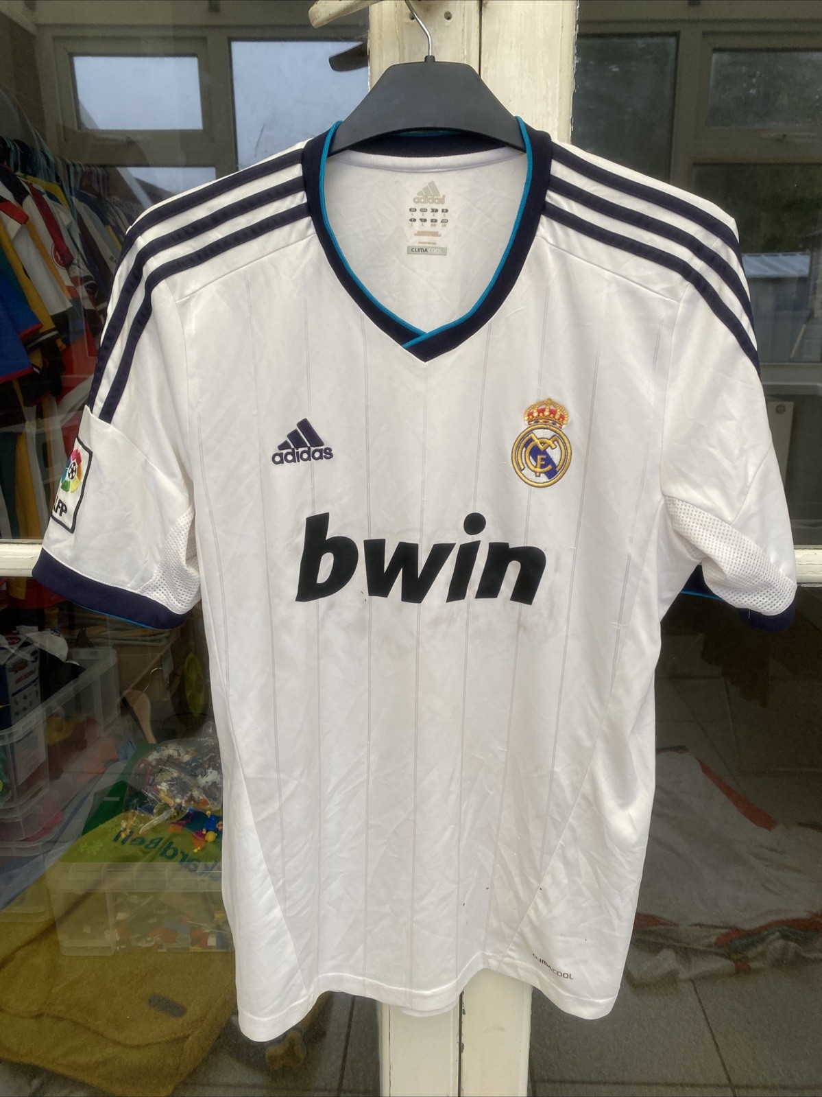 Real Madrid Home Football Shirt 2012/13 Adults Large Adidas
