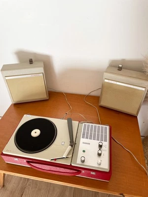 Tourne-disque Radiola vintage rétrofité Bluetooth - 2×50W - Enceintes JBL - Photo 1/4