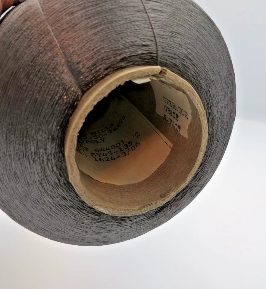 Burkes Mills VTG 80s Brt. Poly Grey Embroidery Thread 135/2 Lg Cone 601grs - Image 2 of 3