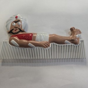 1978 Vintage AVON Bed of Nails Comb shelf stock 