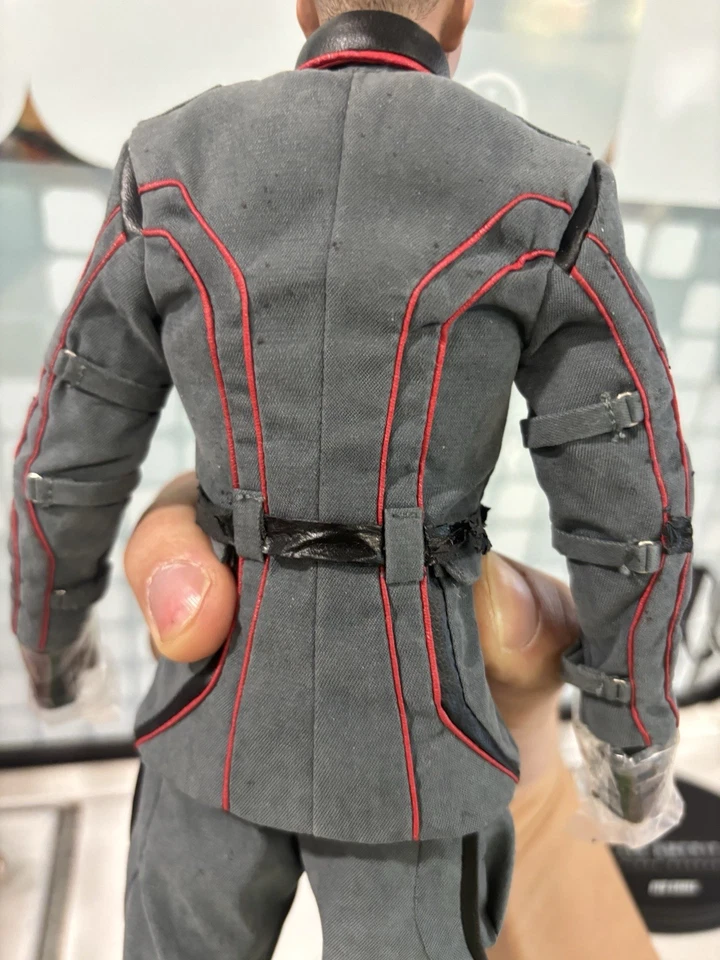 Defect Hot Toys Red Skull Captain America MMS167 / The First Avenger Used - Image 4 of 4