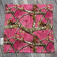 EDC HANK W/MICROFIBER BACK 9  - REALTREE EDGE PINK BACKGROUND HANDKERCHIEF