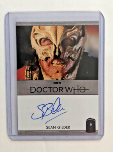 2018 BBC Doctor Who Sean Gilder Autokarte - Bild 1 von 3