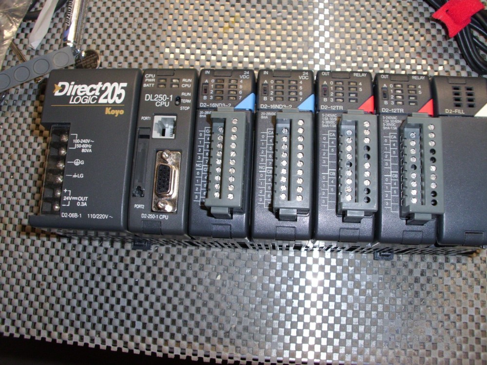 Automation  Direct Logic 205 D2-06B-1 , D2-250-1 CPU, (2) D2-16ND3-2,(2) D2-12TR