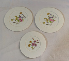 Fisher Price Chilton Pretend Play Kitchen Dishes Toy Plates Lot of 3 Flowers