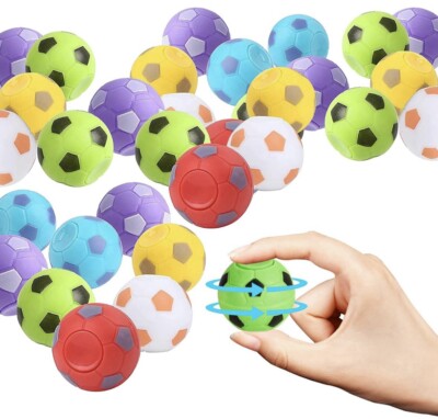 Fußball Fidget Spinner in ausgewählten Farben erhältlich / großer Spaß für alle