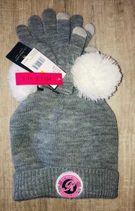 polo hat and glove set