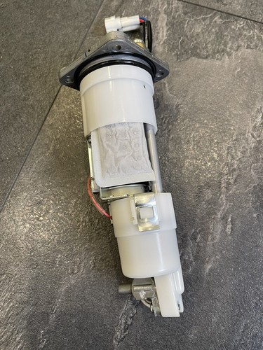KTM Superduke R 1290 2018 2019 Fuel Pump Petrol Pump Only 8115 Miles * UK ONLY* - Picture 5 of 13