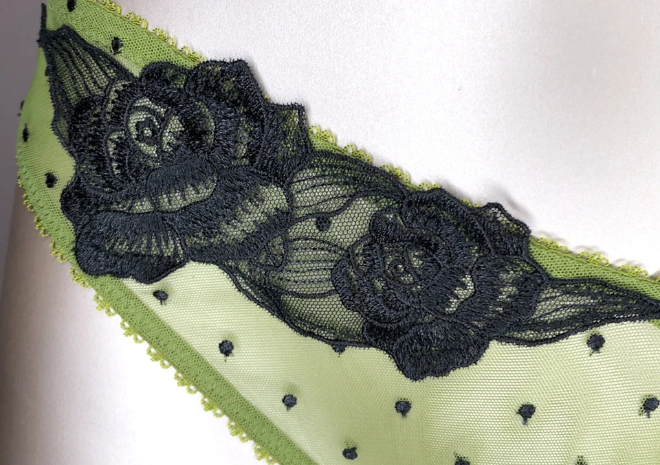 Calcinha fio dental Victoria's Secret muito sexy nova com etiquetas pequena verde perna alta malha transparente - Imagem 2 de 4