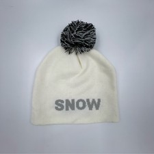 NWOT Snow beanie