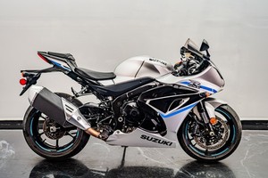 2025 Suzuki GSX-R1000R