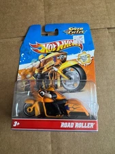 Hot Wheels Speed Cycles Road Roller with Rider Orange F12