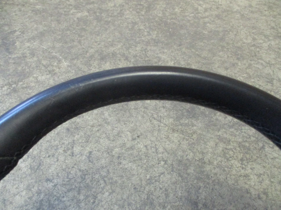 Lederlenkrad Sportlenkrad VW Passat CC 3C Lenkrad 3C8419091M schwarz - Bild 3 von 4