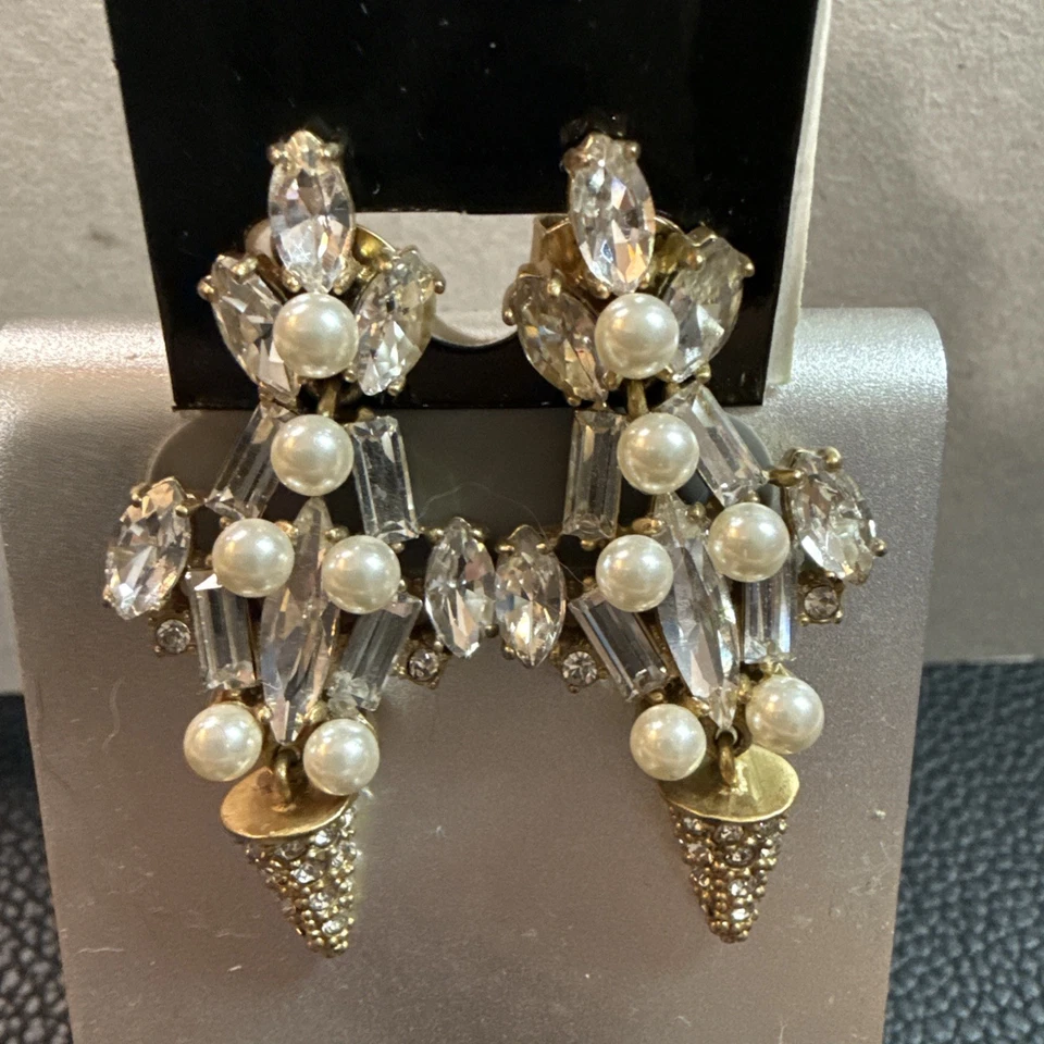 Pendientes araña de cristal J.Crew con perlas de imitación - Brillo increíble Foto 2 de 4