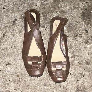 Easy Street Women's Brown Leather Woven Slingback Flat Slip-On Sandals 8.5M
