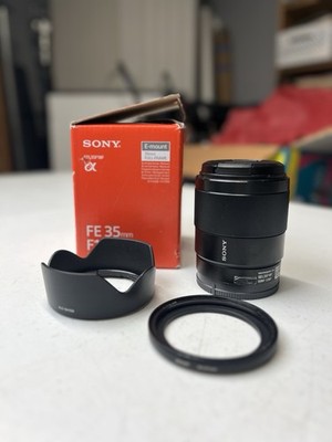 Sony FE 35mm f/1.8 SEL35F18F Full-Frame E-Mount Wide Angle Prime Lens