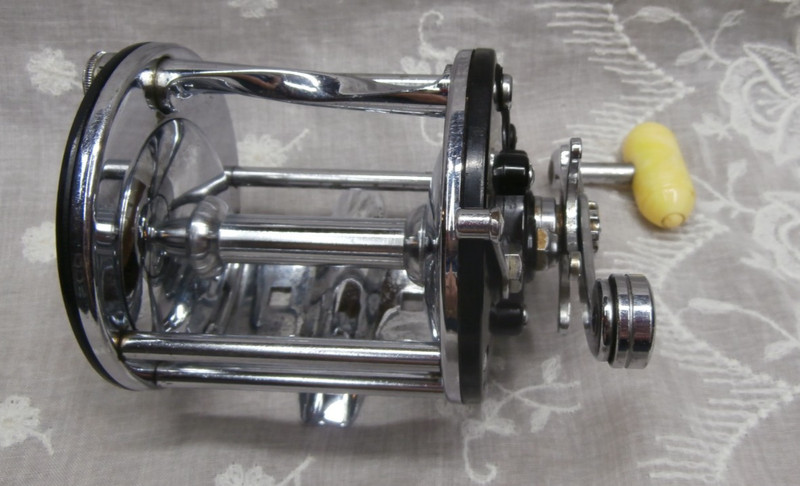 Vtg PENN LEVELINE 350 Made in USA Fishing Pole Reel