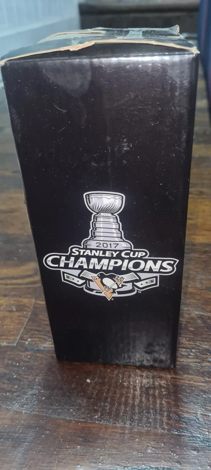 Bobblehead Sidney Crosby Pittsburgh Penguins 2017 Stanley Cup Champions/10.008 Foto 2 de 3