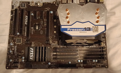 MSI B150 PC MATE ATX Mainboard DDR4 Intel PCIe mit Freezer 13 CPU-Kühler