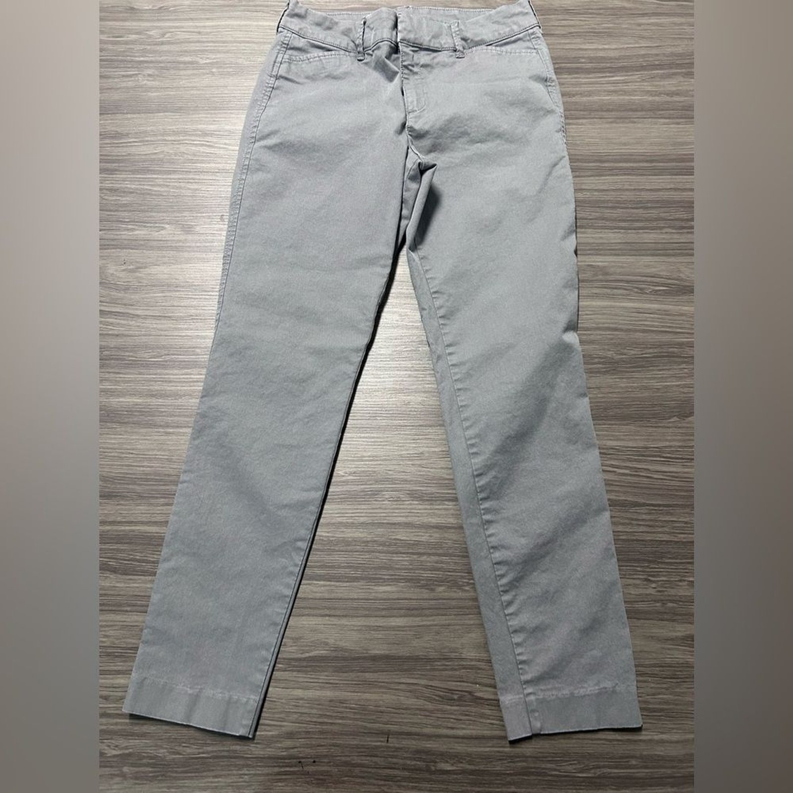 Old Navy Gray Pixie Pants Size 4 - image 2