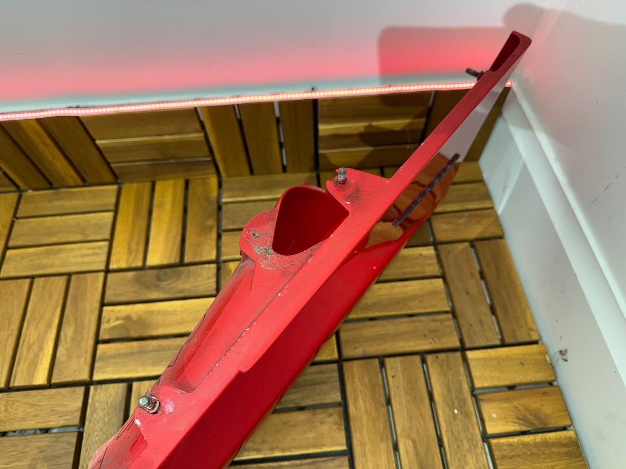 RIGHT RH UNDERDOOR TRIM 2006 Ferrari F430 RED color 68020910