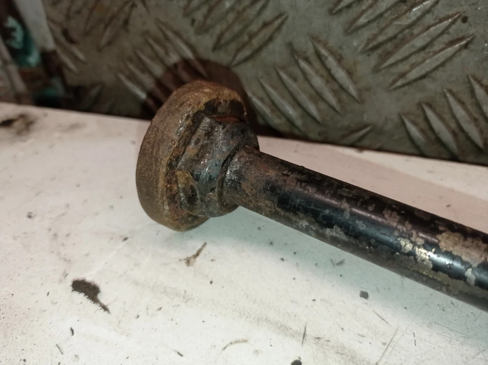 Motoculteur Gutbrod Motostandard - Axe des couteaux voir description - Photo 3/4