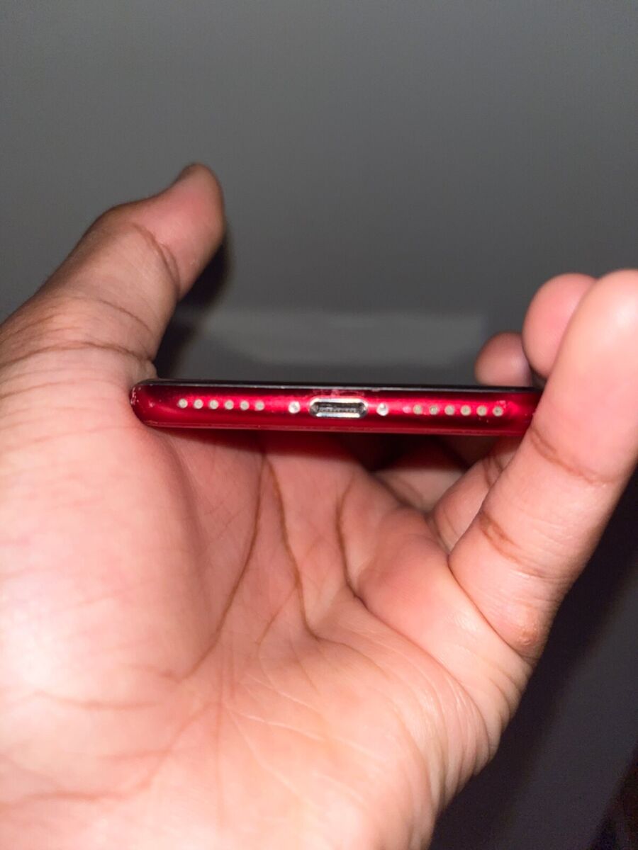 Apple iPhone 8 - 64GB - red (Verizon) (little cracks Apple iPhone 8 - 64GB - red (Verizon) (little cracks