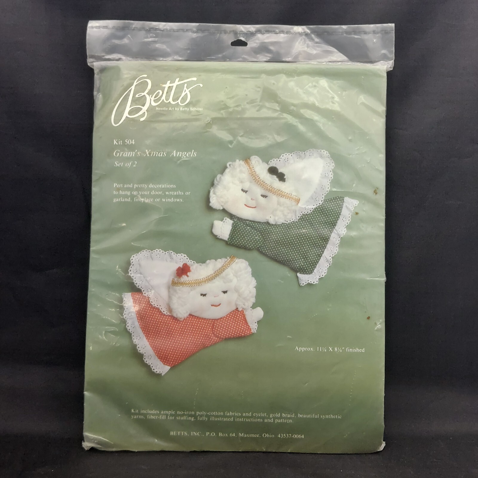 Bett's Needle Art Kit #504 Gram's Xmas Angels Set of 2 Pert & Pretty Decorations