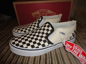 white vans slip ons size 5