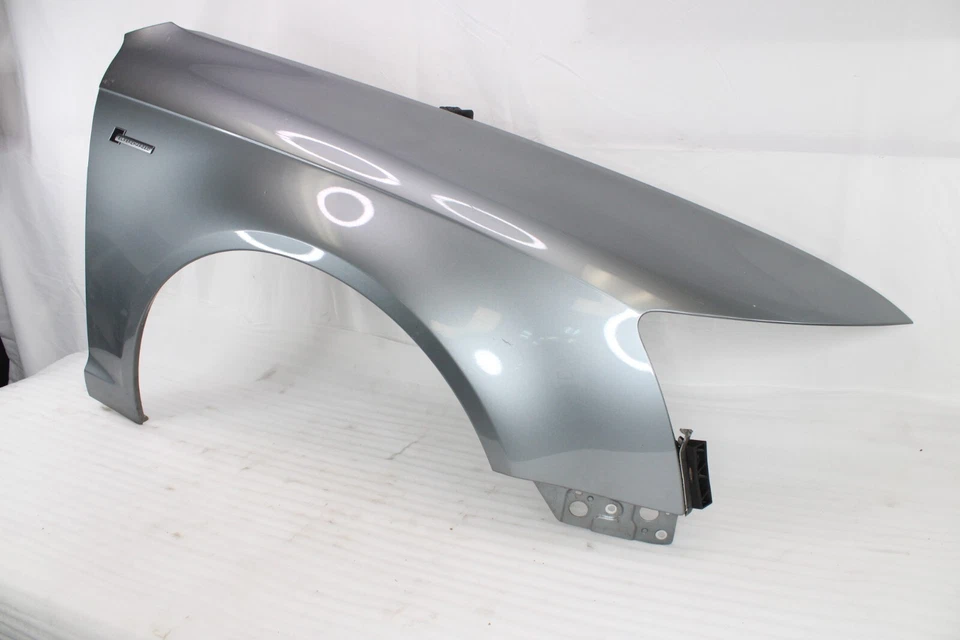 💎 09 10 11 RH 2009-2011 Guardabarros delantero derecho Audi A6 usado OEM PLATA Foto 2 de 4